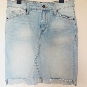 Universal Thread Raw Hem Jean Skirt